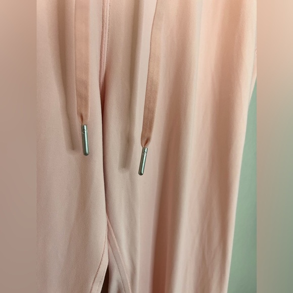 Lululemon Ready to Rulu Classic-Fit High-Rise Jogger *Full Length Dew Pink 10 - Picture 5 of 11